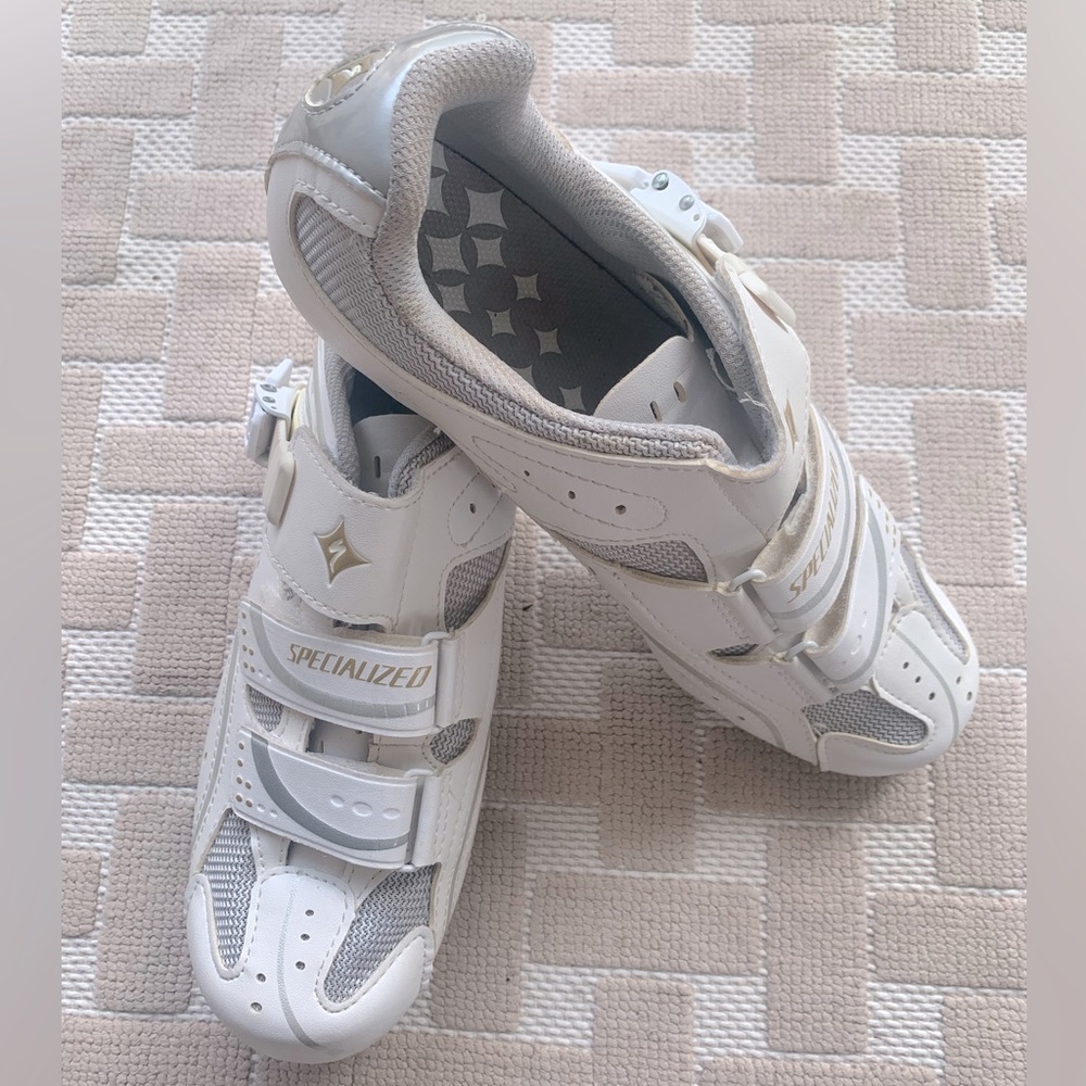 Specialized torch bike shoes size 9.5